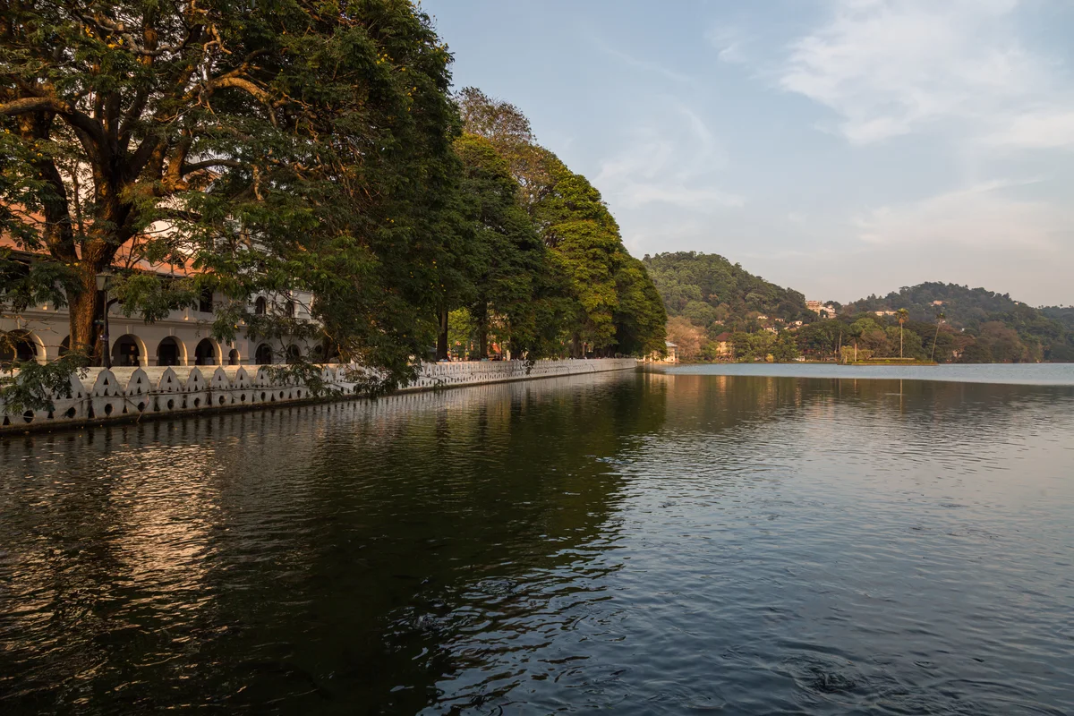 Von Colombo nach Kandy